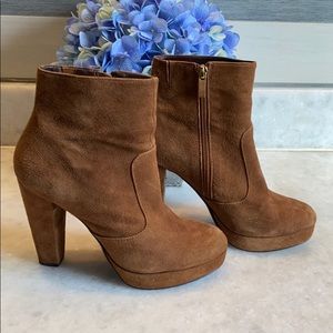 Steven Madder Brown Suède Booties